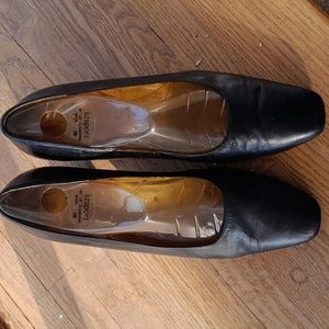 Vintage Enzo Angioloni Destressed Pumps